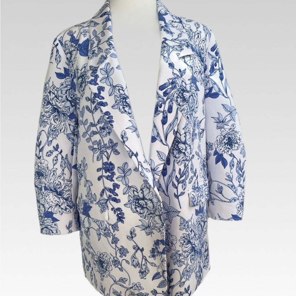 Avenue Blue Floral Patterned Jacket size M